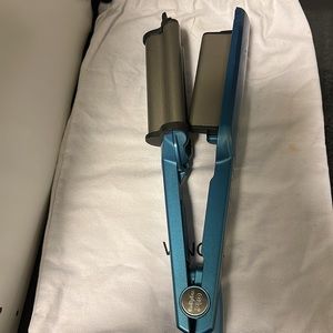 Babyliss pro wave maker curling iron